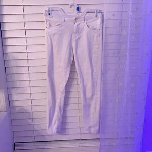 White jeans !